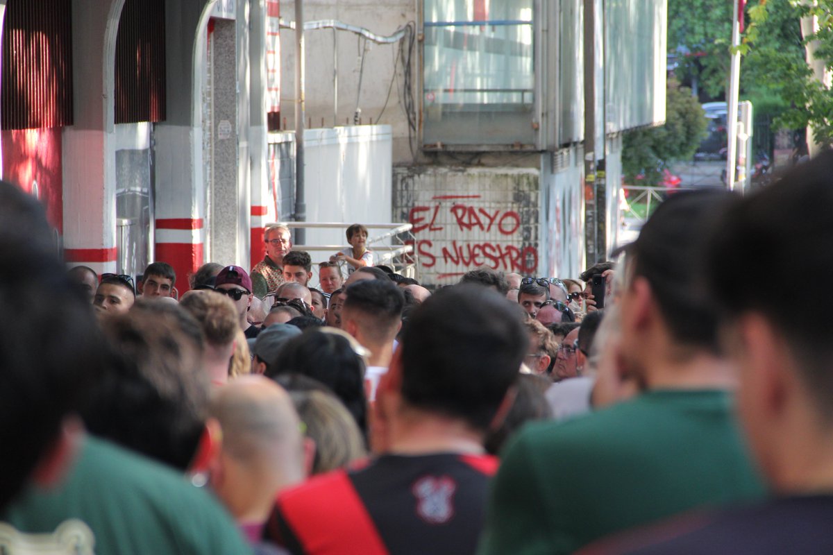bukaneros92 tweet picture