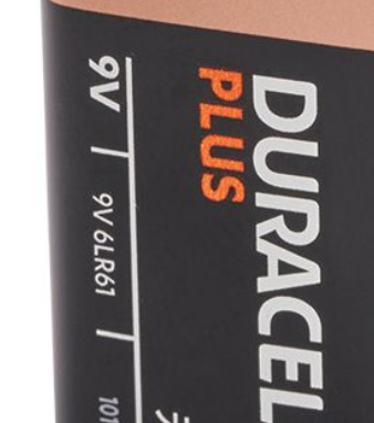 upside_zebra's tweet photo. @ComputerLove_ Though it says that right on the cover:
> 6LR61
where LR61 is the IEC standard for a 1.5-volt AAAA miniature alkaline battery https://t.co/FjrnKh5dBB