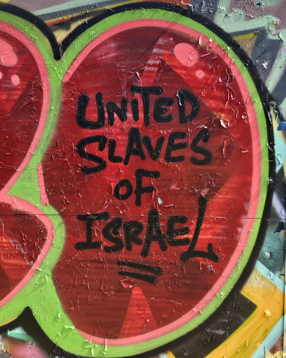 Jas_Jelly's tweet photo. Free gaza 🇵🇸
Free Palestine 🇵🇸 
Palestine will be free 🇵🇸 https://t.co/9UJiuhsbSM