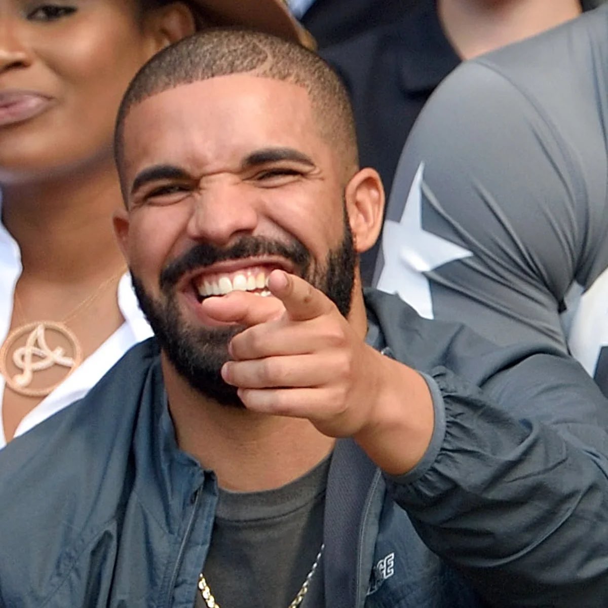 SaycheeseDGTL's tweet photo. The best-selling albums by rappers this week 📈

💿 52.6K — Iceman
💿 31.5K — The Real Me
💿 25.5K — Octane
💿 21.6K — Take Care
💿 16.6K — Views https://t.co/5eMwKQ78tj