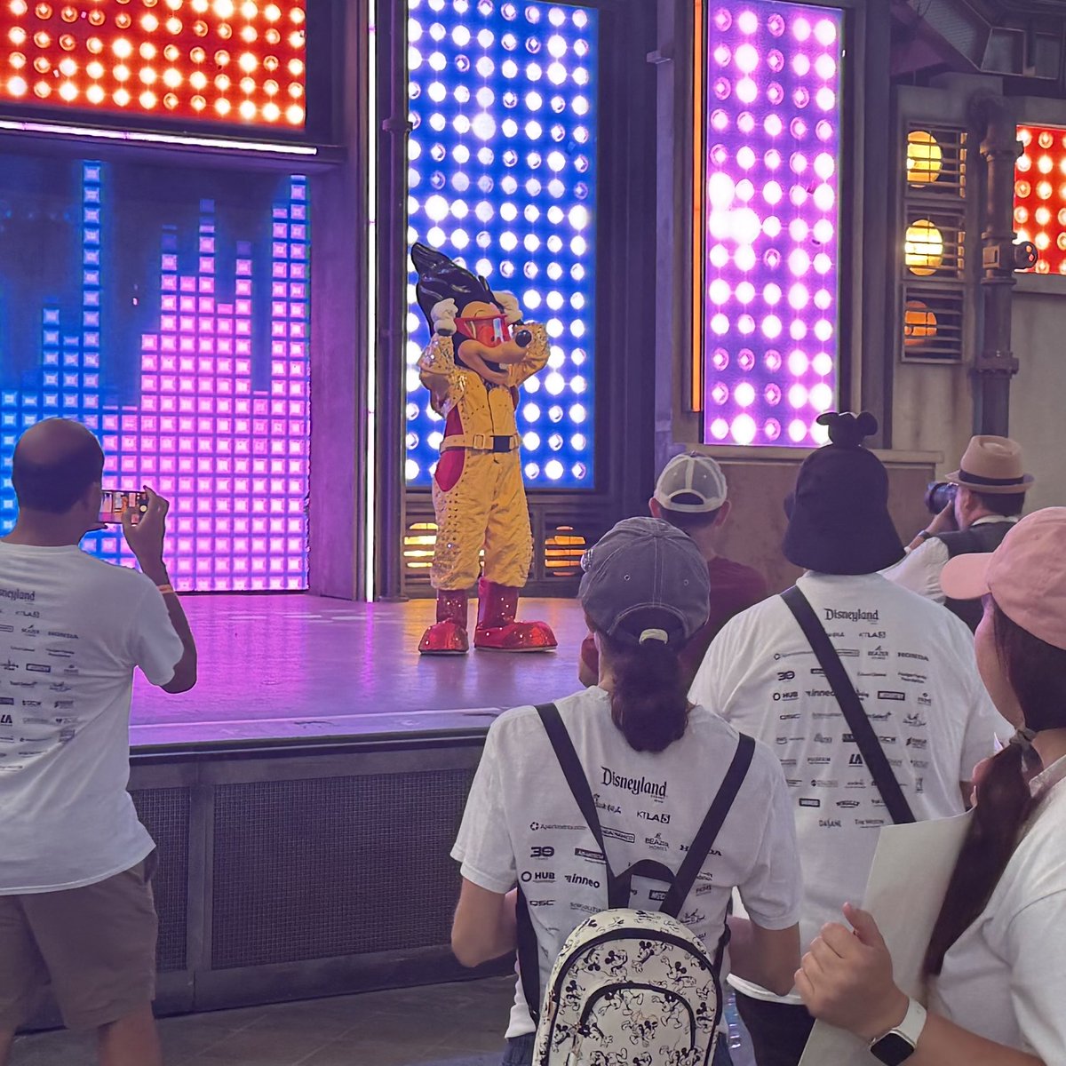 DAPs_Magic's tweet photo. A side trip through the Hollywood Pictures Backlot is in order when Goofy’s son Max is performing as Powerline!
#CHOCWalk
#dapsmagic https://t.co/EOv9tV6X2w
