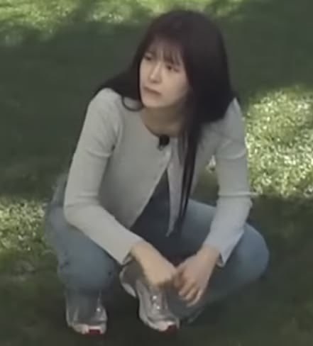 anyujingr's tweet photo. Nakakaloka mag apply dito sa pinas, I applied sa 1 company then underwent sa 4 diff lvl of interviews + may 8 essays, 3 math, 3 grammar exams w/ timer pa at right or wrong. Now, after pumasa may 2 final interviews pa w/ HO. Grabe anong position ba to maam tagapagmana ng kompanya? https://t.co/7FcvBU6rIp