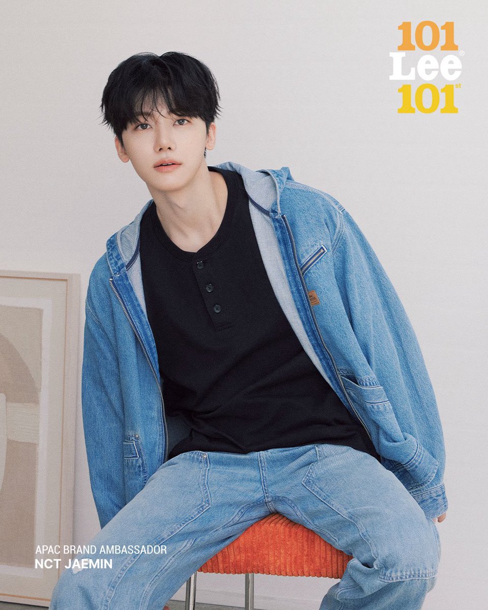f03p18's tweet photo. รูปภาพเซ็ทใหม่มาแล้ว ขอบคุณทางแบรนด์มากเลยนะคะ ที่เอ็นดูแจมิน 🤍 ได้ร่วมถ่ายแคมเปญให้ตั้งแต่ตอนต้นปี 2026 นี้ ส่วนคอลเลคชั่นนี้ ถูกวางจำหน่ายแล้วที่ฮ่องกง ใครสนใจหิ้วได้เลยค่า 👖

ฝากติด # ให้แจมมี่ของพวกเราด้วยนะคะ

JAEMIN FOR LEE JEANS
#JAEMINxLeeJeans
#JAEMIN_LeeAPACAmbassador https://t.co/tYOMCGF3DG