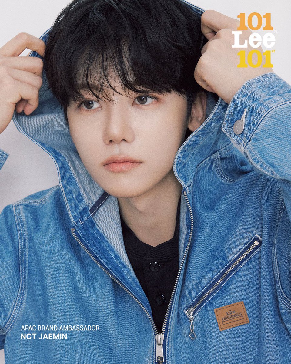 f03p18's tweet photo. รูปภาพเซ็ทใหม่มาแล้ว ขอบคุณทางแบรนด์มากเลยนะคะ ที่เอ็นดูแจมิน 🤍 ได้ร่วมถ่ายแคมเปญให้ตั้งแต่ตอนต้นปี 2026 นี้ ส่วนคอลเลคชั่นนี้ ถูกวางจำหน่ายแล้วที่ฮ่องกง ใครสนใจหิ้วได้เลยค่า 👖

ฝากติด # ให้แจมมี่ของพวกเราด้วยนะคะ

JAEMIN FOR LEE JEANS
#JAEMINxLeeJeans
#JAEMIN_LeeAPACAmbassador https://t.co/tYOMCGF3DG