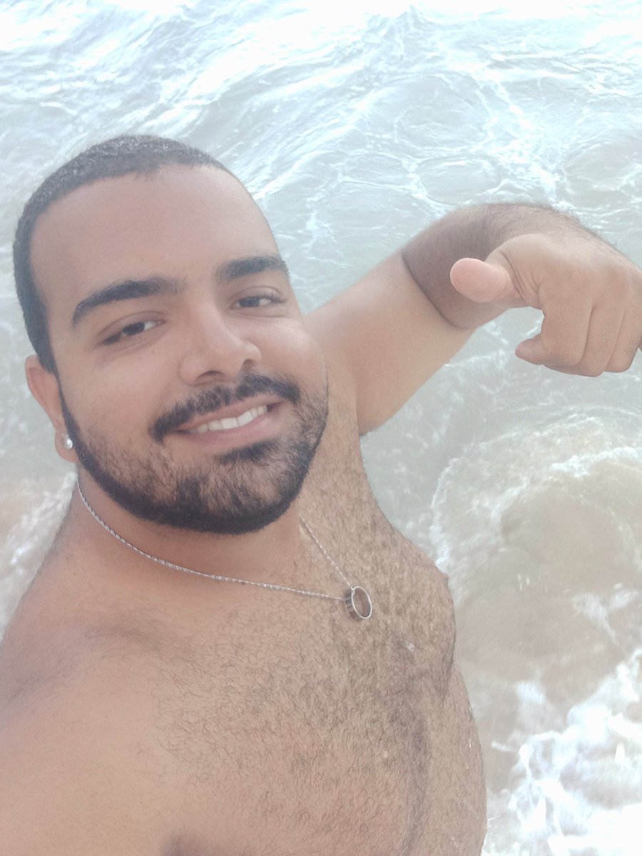 Evertoncarioca5's tweet photo. Dia de praia é sempre uma maravilha. https://t.co/hyr9SEtRjw