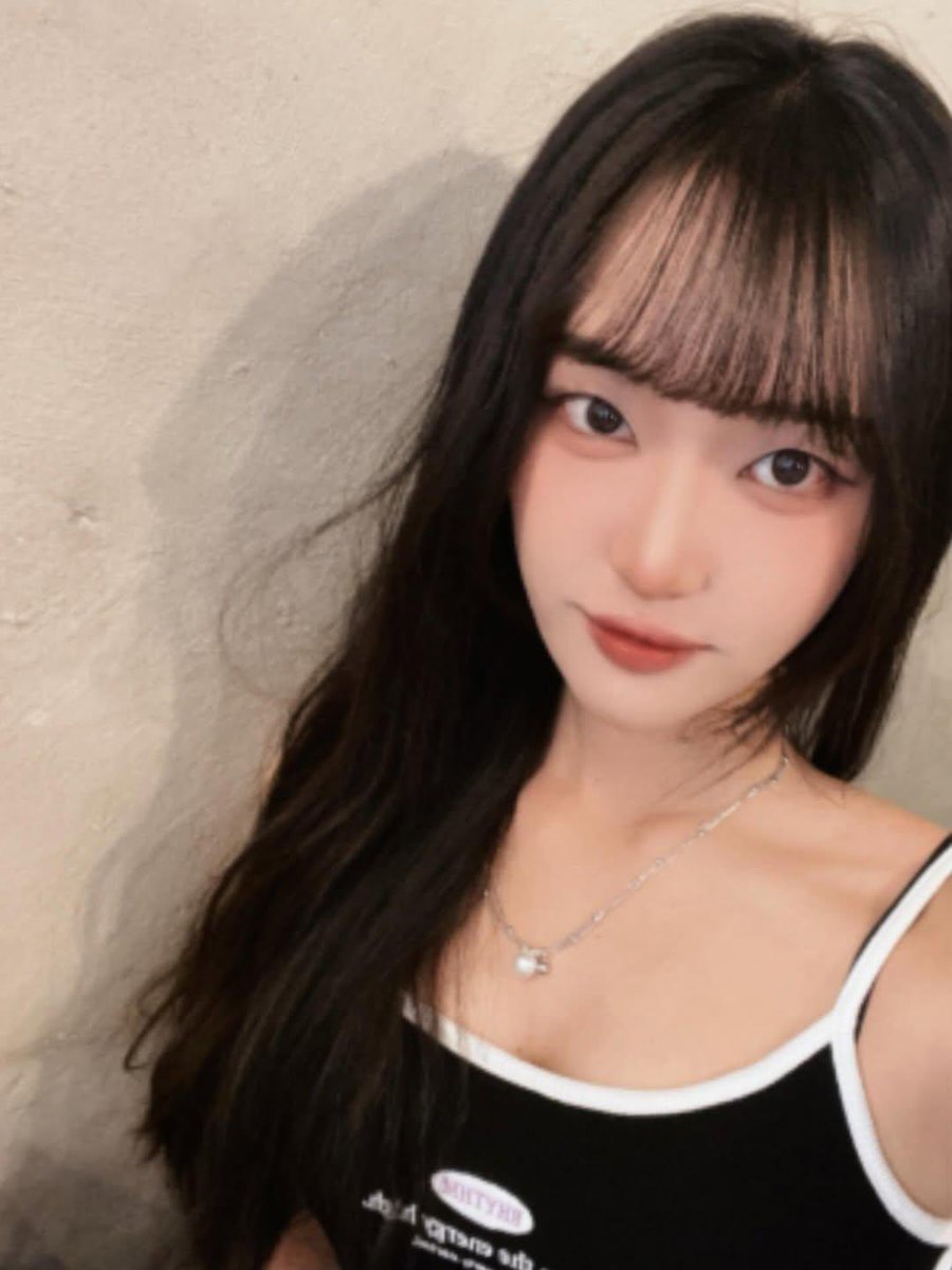 darker07543302's tweet photo. 一大早濕到不行🥵
想要合照射滿臉😋
#合照 #射屏 #抽臉 #cocktribute #cumtribute #意淫 #羞辱 https://t.co/Aw8jHYdjeI