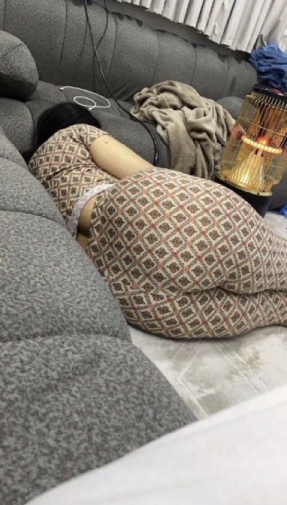 Sissy_cuck0's tweet photo. المناظر بيوتنا سبب دياثتنا ♠😵‍💫 

رتويت وقول مدييثتك 🍑 https://t.co/qjRPq6BrQa