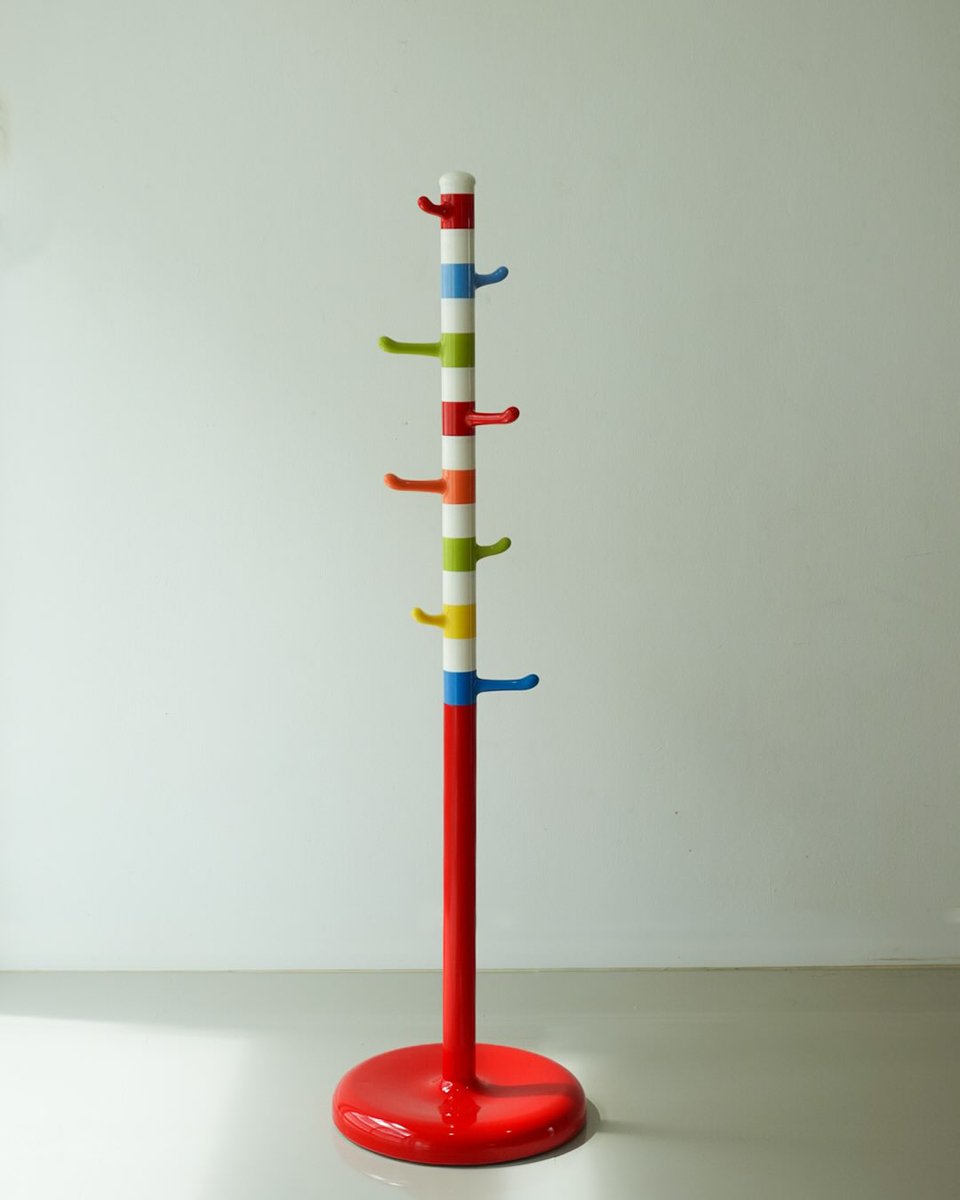 edenhome99's tweet photo. 𝐢𝐭𝐞𝐦 :  Rack KROKIG (Red custom)
เสาแขวนเสื้อผ้า กระเป๋า หมวก สีหายาก
ไม่มีผลิตและไม่มีขายในช็อปแล้ว
สินค้าสภาพเหมือนใหม่ ไม่ชำรุด ไม่มีตำหนิ
แข็งแรง มีน้ำหนัก ไม่ก๊องแก๊ง 
ตกแต่งห้องช่วยให้ห้องดูมีสีสัน มีมิติมากขึ้น
ตัวที่แขวนสามารถเรียงสีใหม่ได้ตามใจชอบ… https://t.co/dULCKFzIwU