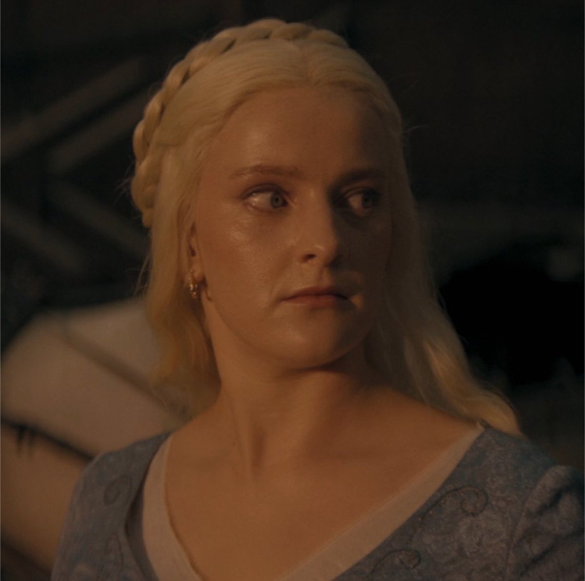 ST4RK0VA's tweet photo. SHE’S MY QUEEN OF THE SEVEN KINGDOMS #IDC #IDGAF https://t.co/pDQrigJzCJ