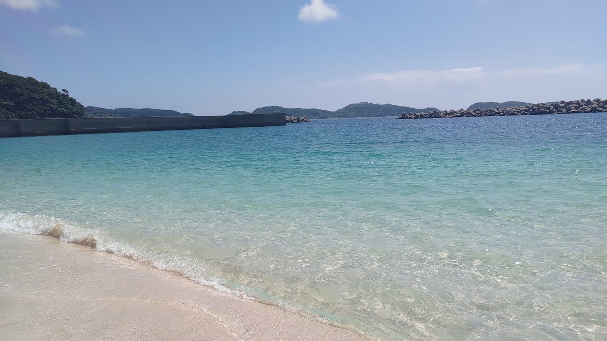 nyaban_info's tweet photo. 久しぶりに海へ行ってきました。
波の音と海の色に癒されました。
少しでも心がほぐれたら幸いです。 https://t.co/MH7NZeAWUF