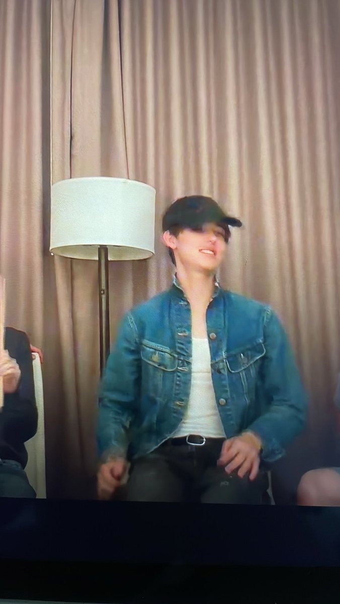 acaibysean's tweet photo. dy emg lagi suka style begini ya 🥺💗 https://t.co/UsTD35Aq4q