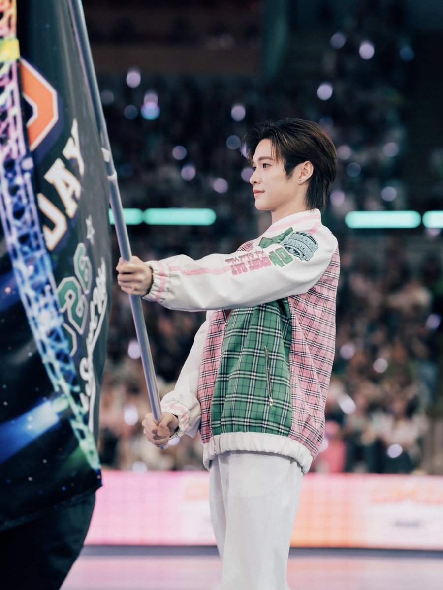 DomundiTV's tweet photo. ประมวลภาพบรรยากาศภายในงาน 𝐃𝐌𝐃 𝐒𝐏𝐎𝐑𝐓𝐒 𝐃𝐀𝐘 𝟐𝟎𝟐𝟔 
𝑯𝒊𝒈𝒉 𝑺𝒄𝒉𝒐𝒐𝒍 𝑽𝒊𝒃𝒆𝒔 🏆💚🩷✨

DOMUNDI SPORTS 2026
#DMDSportsDay2026 https://t.co/ufIZUB2gmo