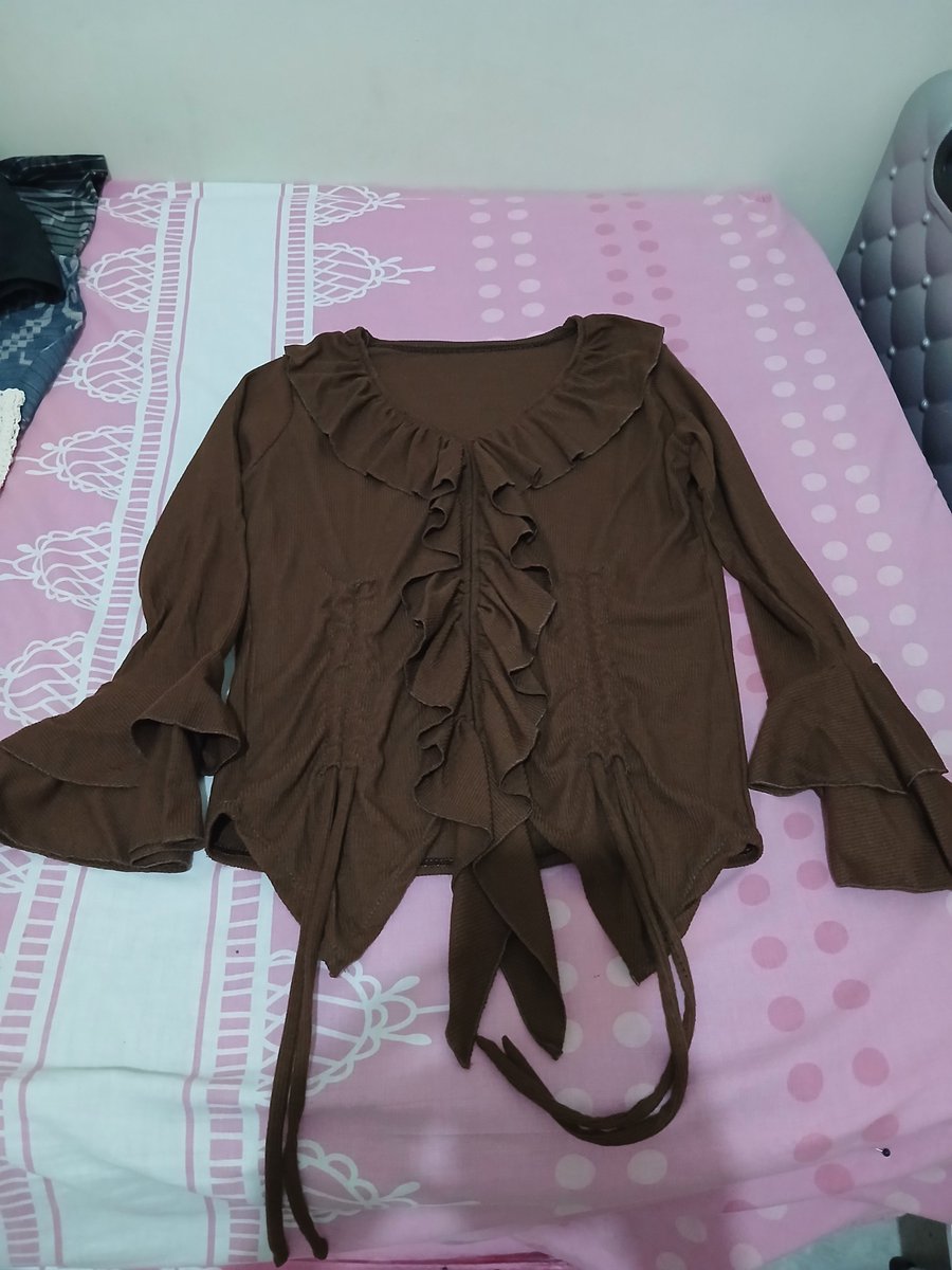 luvkangtae's tweet photo. rok hitam formal 20k
blouse ruffle by kiyana 40k
hoodie tipis crop top 15k https://t.co/N3dn4xIzuB