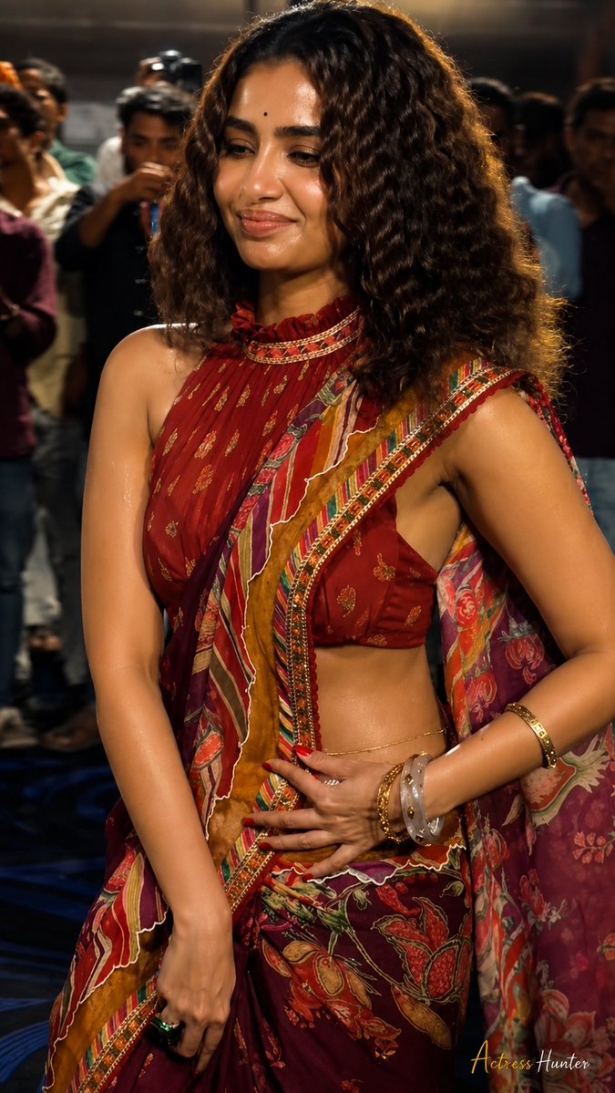 ric_the_one's tweet photo. Anupama Parameswaran after breakup, now she is free to wear whatever she wants https://t.co/u7iGUz6QTL