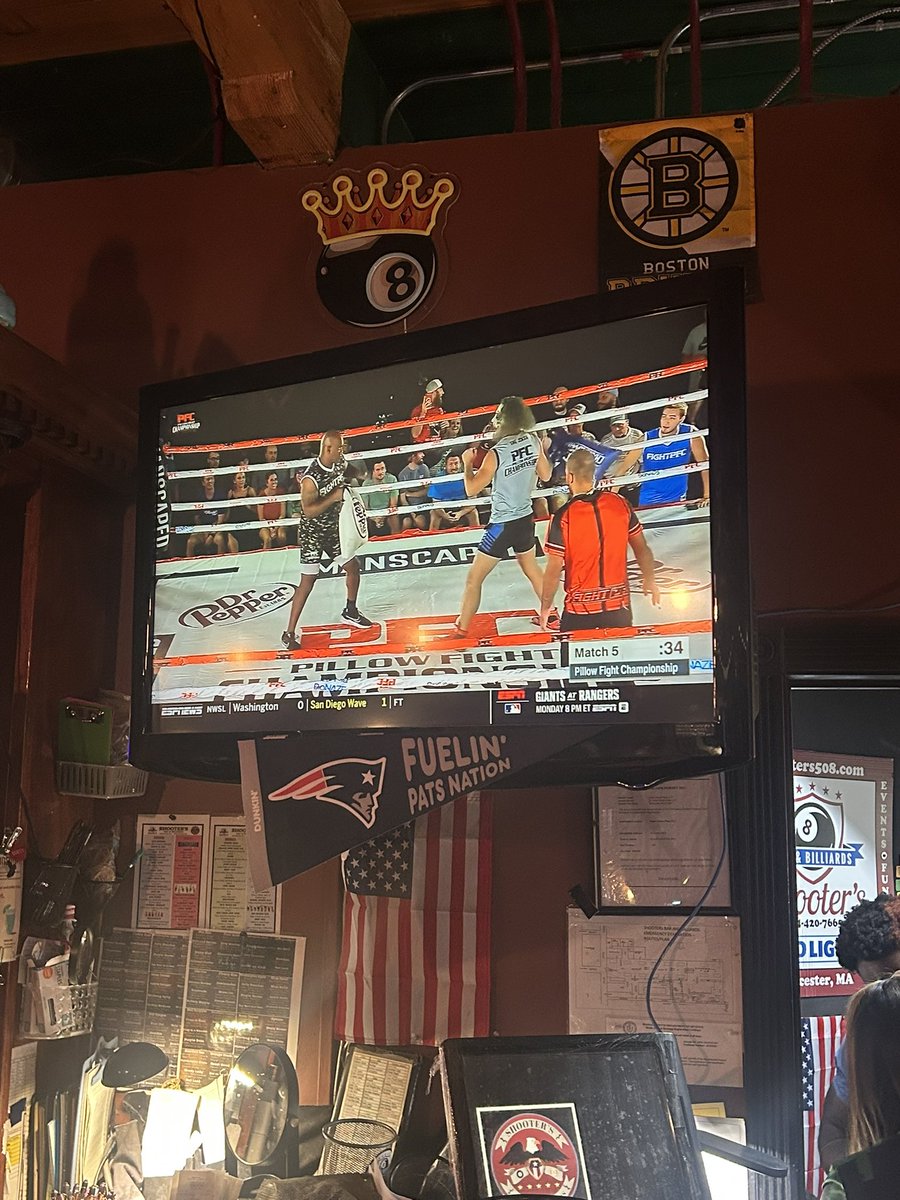 TapoutMMATalk's tweet photo. Looked up at the TV at the bar only to see UFC veteran Markus Perez fighting in Pillow fighting championship. https://t.co/WVw0xpkvhA