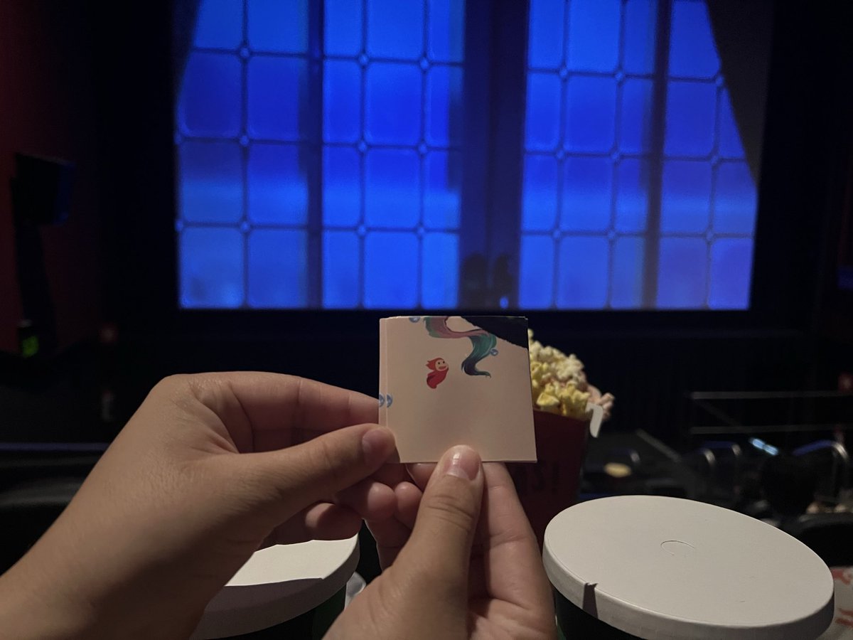 ArieelEst30's tweet photo. Y me acordé por qué hoy fui a ver Ponyo con el amor de mi vida, y nos conmovimos tanto, que bella película 😭😭😭 https://t.co/G9SbwuN1Q7