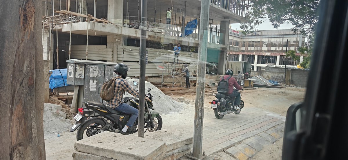 ajayacharya's tweet photo. I have been reporting traffic violations on the Astram app of @blrcitytraffic. Today morning I saw rampant violations, of 2W riding on footpath. I took pics and uploaded them in the Astram app. I thought I would check the status of the old reports: to my shock, it looks like not even one of them have been taken up. Are the traffic police even checking them? @Jointcptraffic @krishnabgowda