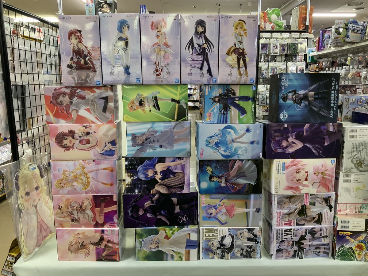 bmoosawa's tweet photo. 8/3〜

フィギュアセール開催中です
毎日フィギュアやおもちゃいろいろ入荷してます
詳細は画像にて

#北越谷　#リサイクルショップ　#古着屋
#ゲームショップ　#レトロゲーム　#本屋　#買取 https://t.co/4QrGxsoUmX