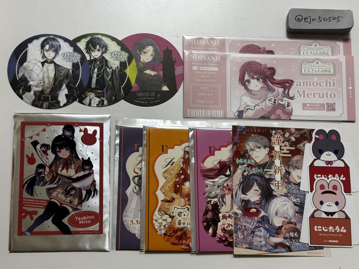 ejn50505's tweet photo. 【交換】にじさんじ 2nd LIVE 孤独 ChroNoiR 8th Anniversary  8周年 特典

譲:画像1.2.3

求:画像4

・組み合わせによってお断りする可能性◎
・1:複数◎
・都内手渡しor郵送
検索からでもお気軽に声がけください🙇‍♀️ https://t.co/bQz8JA4Y4P