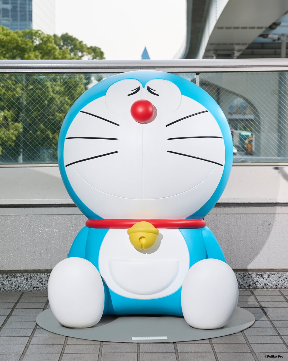 doraemon100_jp's tweet photo. 🚃ゆりかもめとの特別企画🚃

8月よりゆりかもめとの特別企画を実施中✨

東京ビッグサイト駅が期間限定で
┊東京ビッグライト駅┊に🔦

ユニークな看板を探してみてください👀

🎫チケット販売中🎫
https://t.co/yH8EbknytI

#ドラえもん
#東京ドリームパーク https://t.co/dgQpNnFJkG