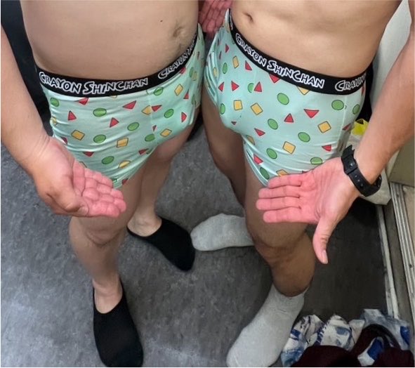 yuimatsu_long's tweet photo. 楽屋に入ったら周遊の山島とパンツ一緒だったので湿らせ合いました。山島めっちゃ優しそうな顔してました https://t.co/ljB3Q47aSi