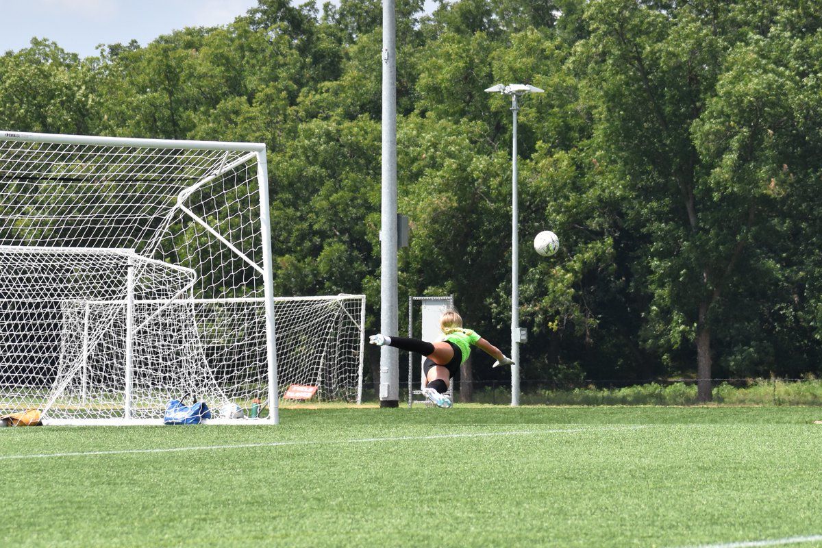 HayKeeper_1's tweet photo. We had a fun 2 days of @ECNLgirls  #friendlies in Tulsa this weekend. One W and one Draw. 

Can't wait to get to the real games!

@ImYouthSoccer @ECNLgirls @FZS_Soccer @morush_ecnl @MoRushSoccer @gobigrecruiting
@ImCollegeSoccer @PrepSoccer @TopDrawerSoccer @TheSoccerWire #NCAARecruit #womenssoccer #goalkeeper @soccer @recruitconnexus @SocAddicts