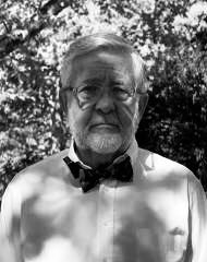 bofcrave's tweet photo. John Chungus, a man in his 70s known for the 2025 touch grass movement, has reportedly killed 1 month old Thanos. https://t.co/lHRGl0ZJhA