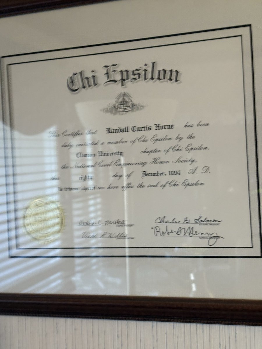 Randyman2768's tweet photo. @mallieg1023 @gardengirl125 I threw the invitation in the trash. I don’t do “groups.”

97% on SAT. 1556 out of 1600. 
LSAT said I’d make a good “combat pilot.” 

Read it slowly… as if you had a choice. lol https://t.co/MNhWVC3G66