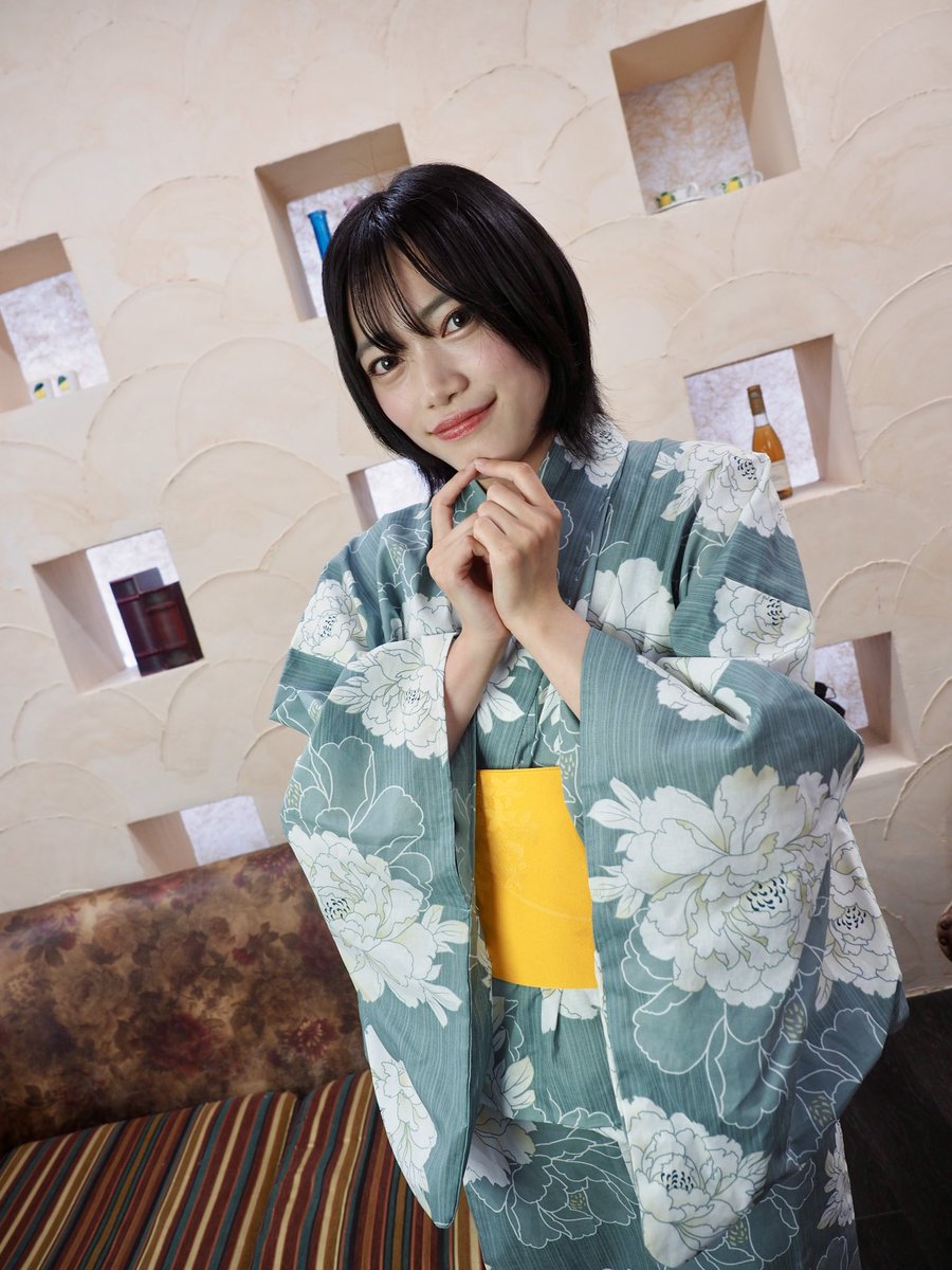 akkun51's tweet photo. 7:18ちゃおとめタイム⏰💙
はちみつの日(8/3)
美人であま〜い渚ちゃん🍯
#メノニューイヤー
#早乙女渚
#Nagisummer
#渚初生誕祭20260818 https://t.co/sZJyT4QQRb