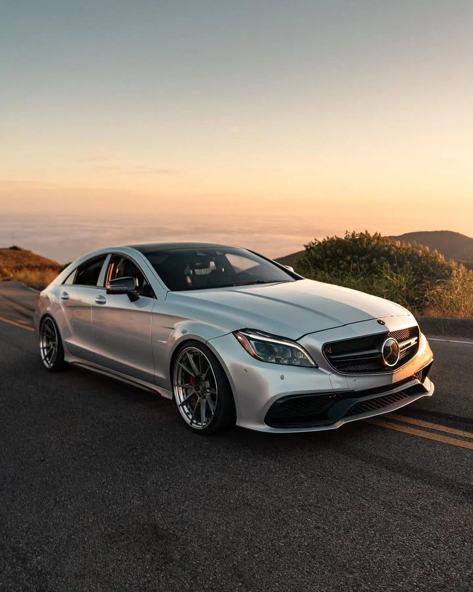 ApexDistrictX's tweet photo. CLS63S ///AMG Benz lookin’ 🔥 https://t.co/km6FrkUnfh