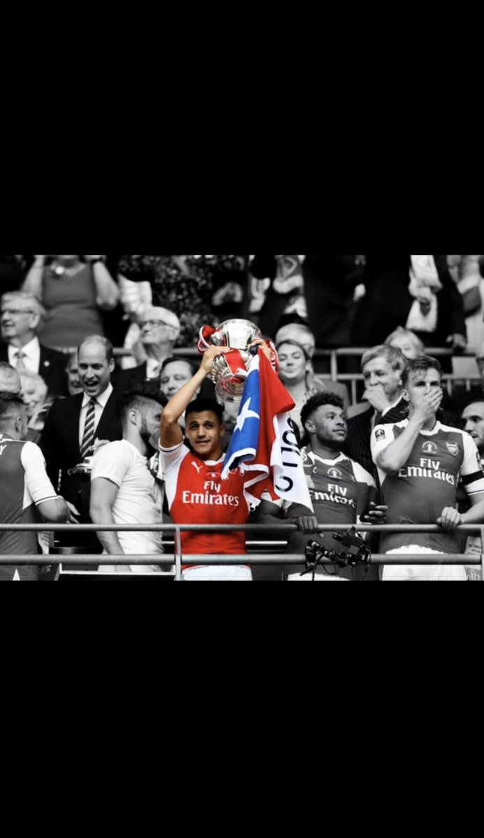 DailyAFC's tweet photo. Alexis Sanchez on Instagram 📲❤️ https://t.co/1mchWZA6eB
