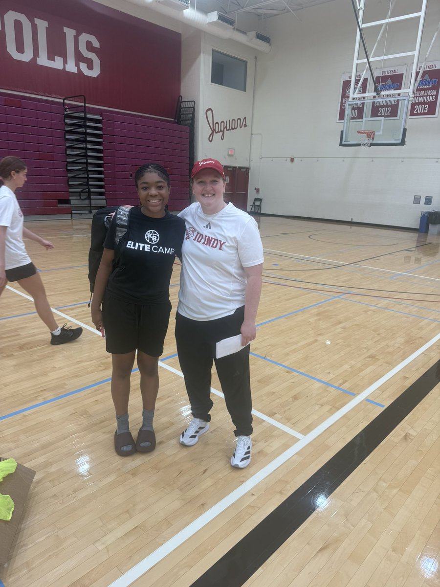 laniajanae's tweet photo. Had a great time competing and getting better at Coach Kate Bruce's camp! It was a lot of fun, full of great competition, and another opportunity to learn and grow. Grateful for the experience and ready to keep putting in the work
#BackToTheLab
#KeepWorking @iuindy_wbb https://t.co/fuDe04MtSj