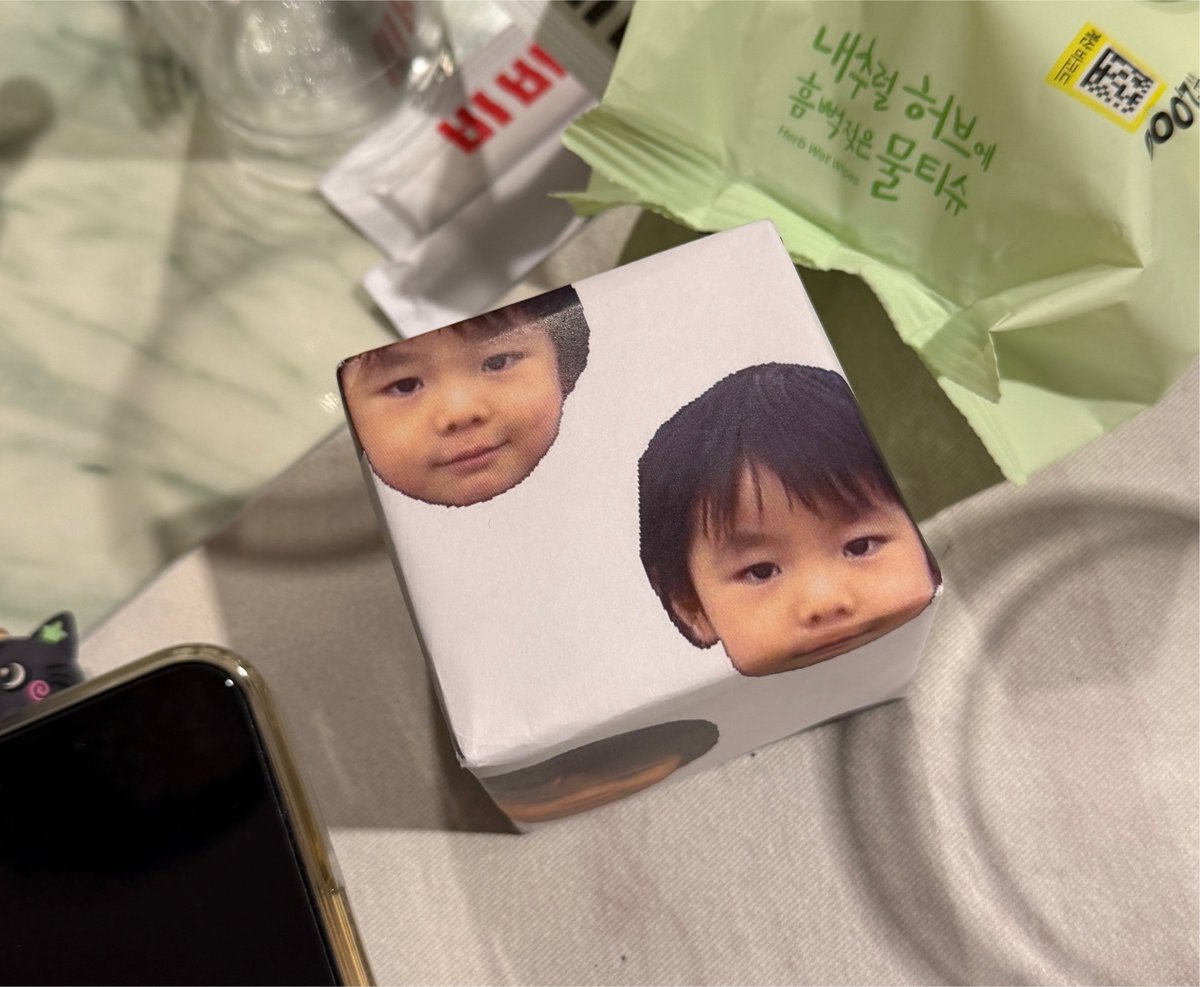 maedarami's tweet photo. 띨롱 https://t.co/TRX5KxkWAR