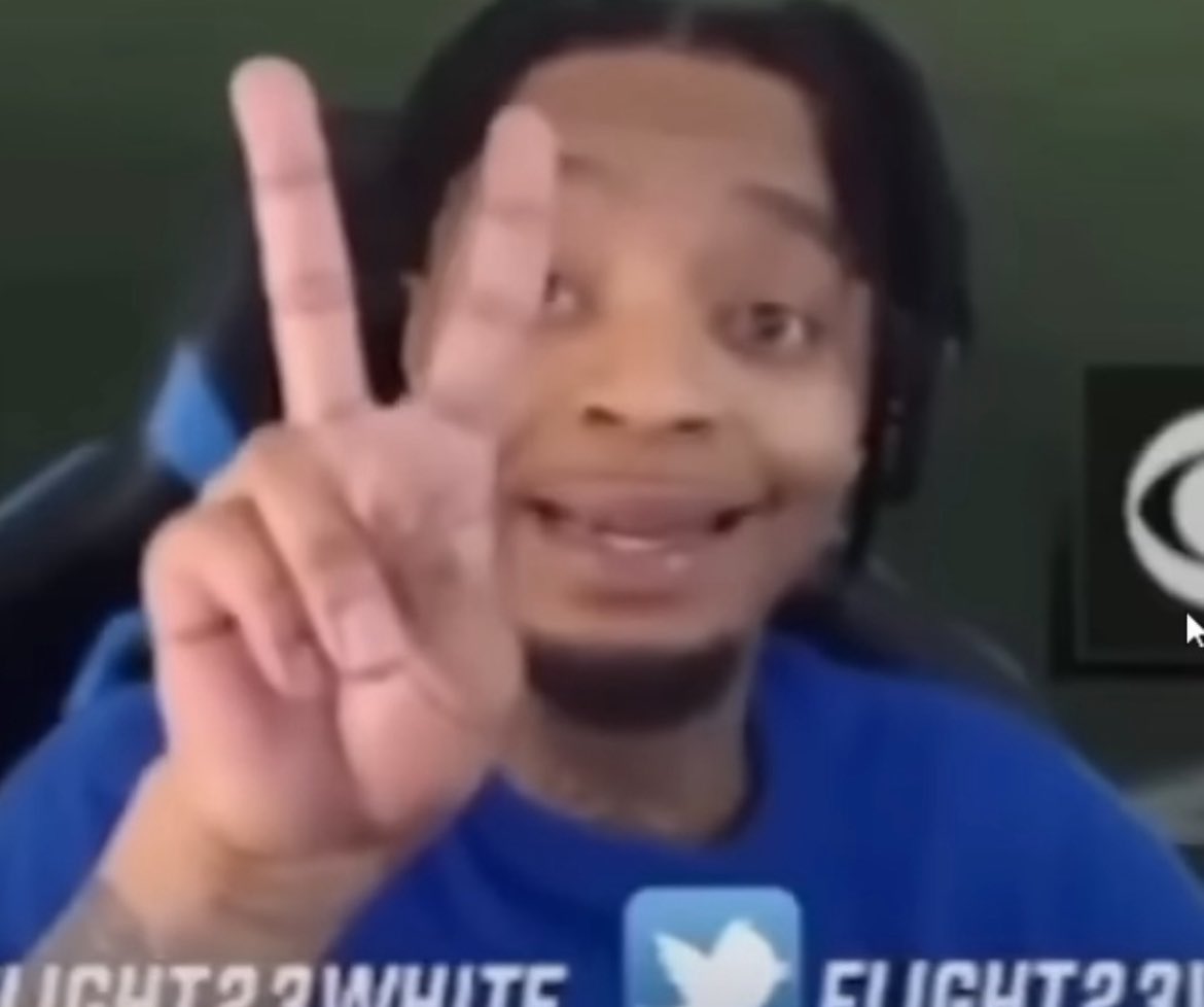 bigbluetake's tweet photo. @MySportsUpdate Lmaoooo bye bye bitch, #giantsfc will always pray on your downfall ✌️ https://t.co/pqRiuHsi9k