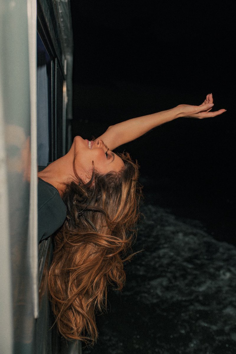 ClaudiaLeitte's tweet photo. E hoje tem mais!!! Cametá, tô chegandooo 🙂‍↔️ https://t.co/8citjrLYum