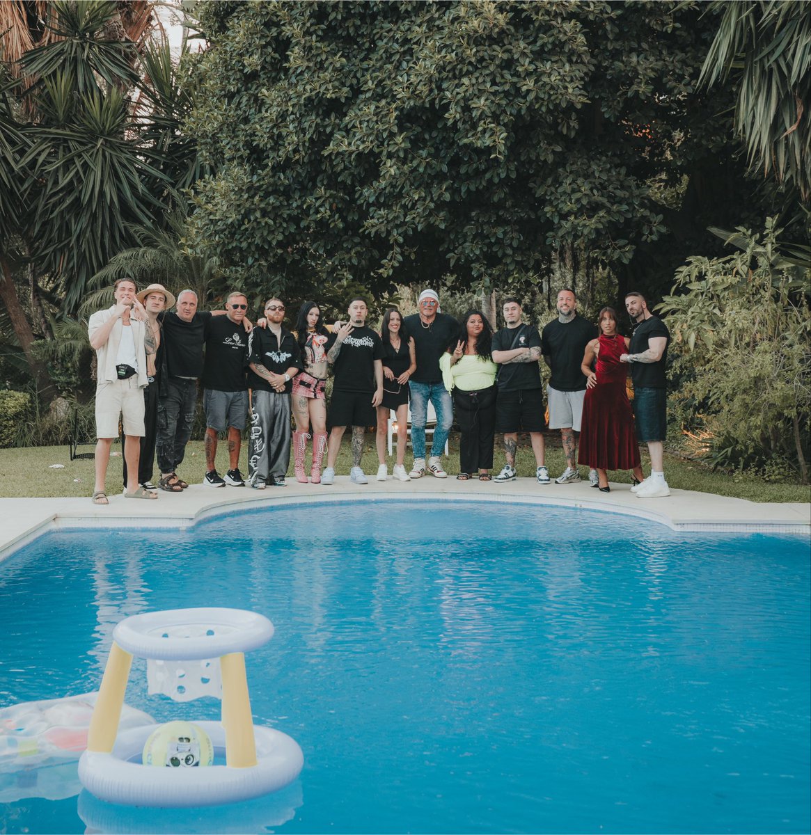 ZonaGemelos's tweet photo. ¡GRACIAS A TODOS! ❤️#CasaGemelosFinal https://t.co/Lxc4F0u6rs