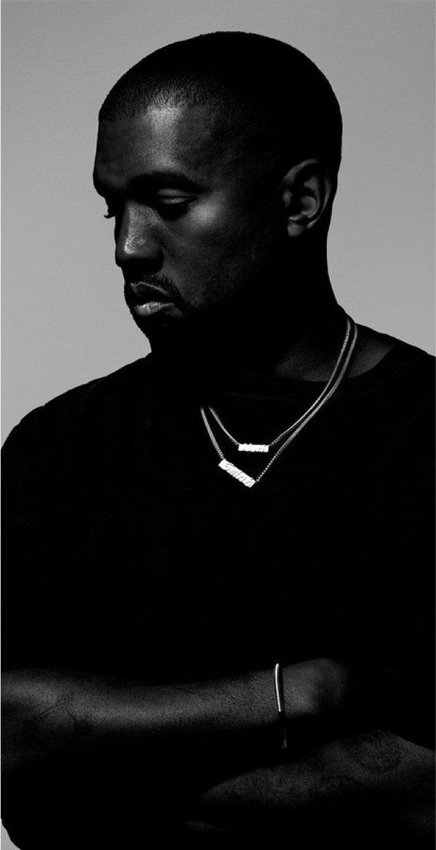HipHopAllDay's tweet photo. Most streamed rappers of July on Spotify 📊

👤 1.8b – Drake
👤 727m – Kanye West
👤 680m – Future
👤 570m – Travis Scott
👤 531m – Eminem
👤 501m – Kendrick Lamar
👤 483m – Don Toliver
👤 422m – Nicki Minaj
👤 408m – Lil Wayne
👤 345m – Lil Baby
👤 332m – Doja Cat
👤 327m – Juice WRLD
👤 321m – Gunna
👤 312m – Playboi Carti
👤 310m – JAŸ-Z
👤 296m – Mac Miller
👤 287m – J. Cole
👤 280m – 50 Cent
👤 279m – 21 Savage
👤 279m – NBA Youngboy
👤 274m – Young Thug
👤 271m – Tyler, The Creator
👤 255m – Wiz Khalifa
👤 252m – Lil Uzi Vert
👤 252m – A$AP Rocky