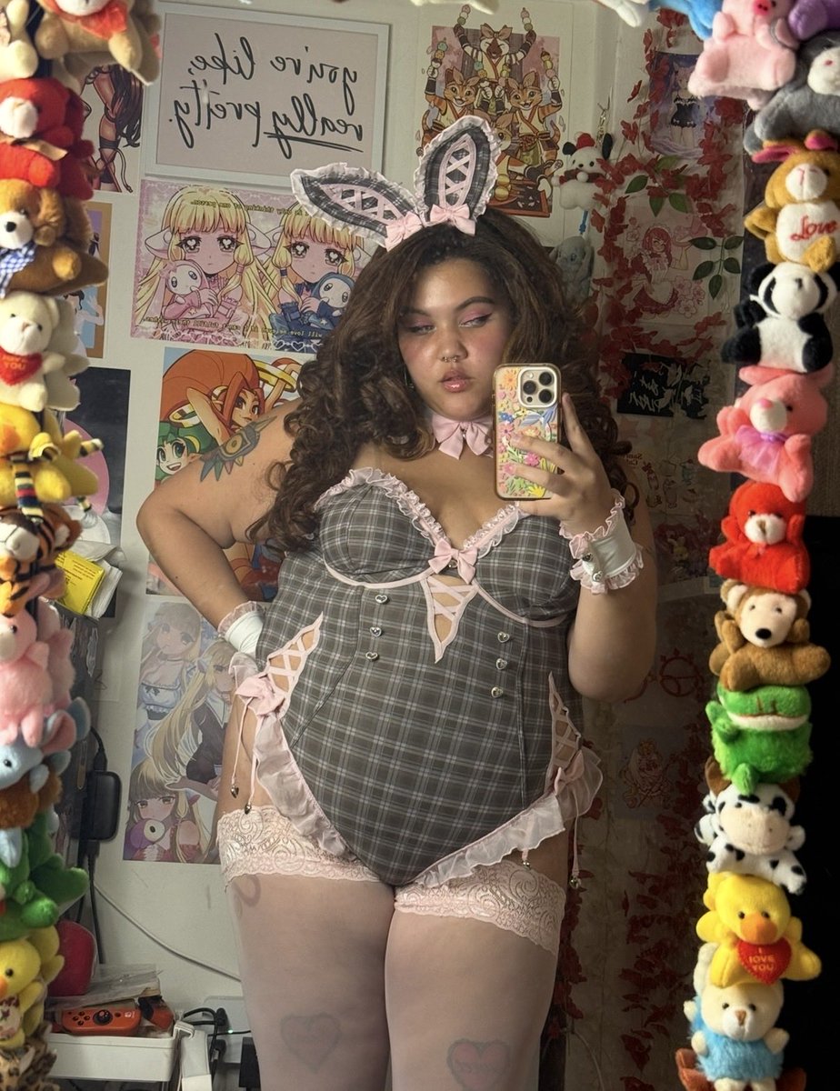 kupkace3's tweet photo. heard it was bunny day 🐰🎀

#バニーの日 #bunnyday https://t.co/8igSZUIZD9