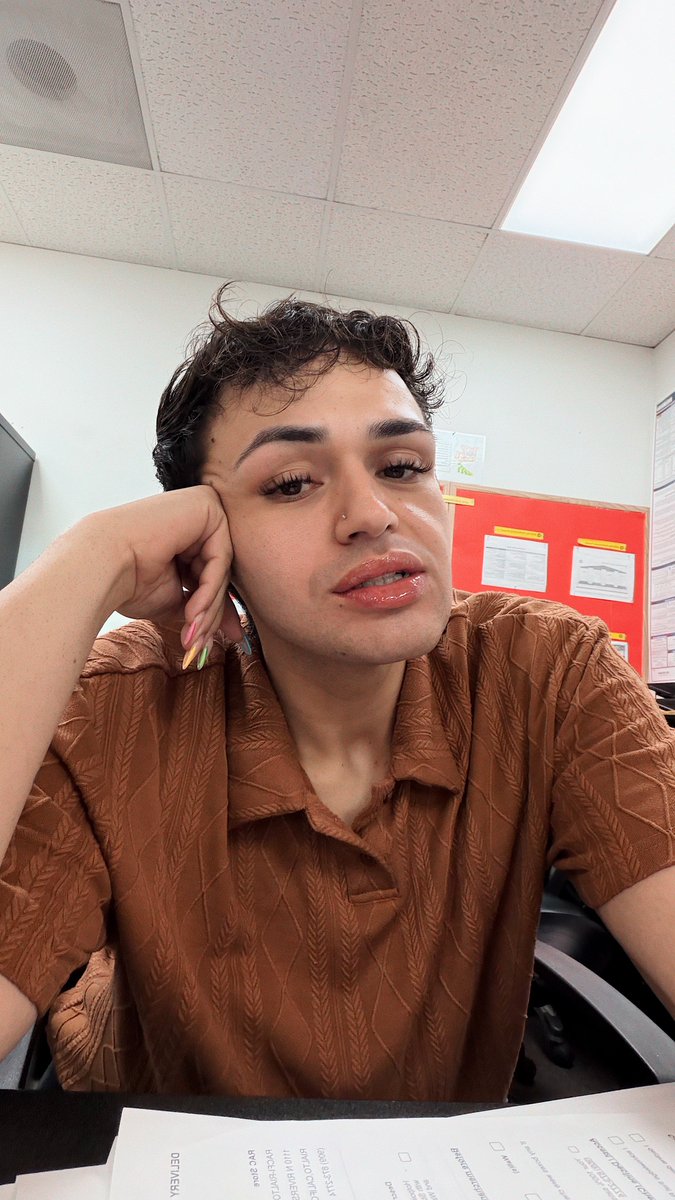femboy_a98's tweet photo. i haven’t been with anyone since my cheating ex… let’s chill smoke?? Wataa #ie #gay #horny #bottom #fem #cock #femboy #bbc #ass #twink https://t.co/2vTZtggbLY