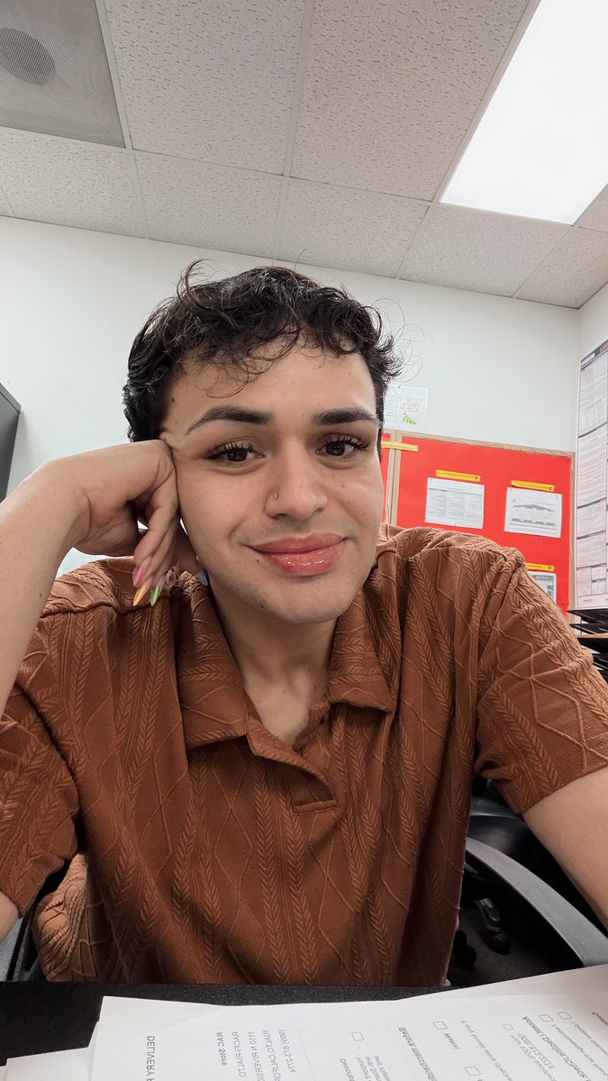 femboy_a98's tweet photo. i haven’t been with anyone since my cheating ex… let’s chill smoke?? Wataa #ie #gay #horny #bottom #fem #cock #femboy #bbc #ass #twink https://t.co/2vTZtggbLY