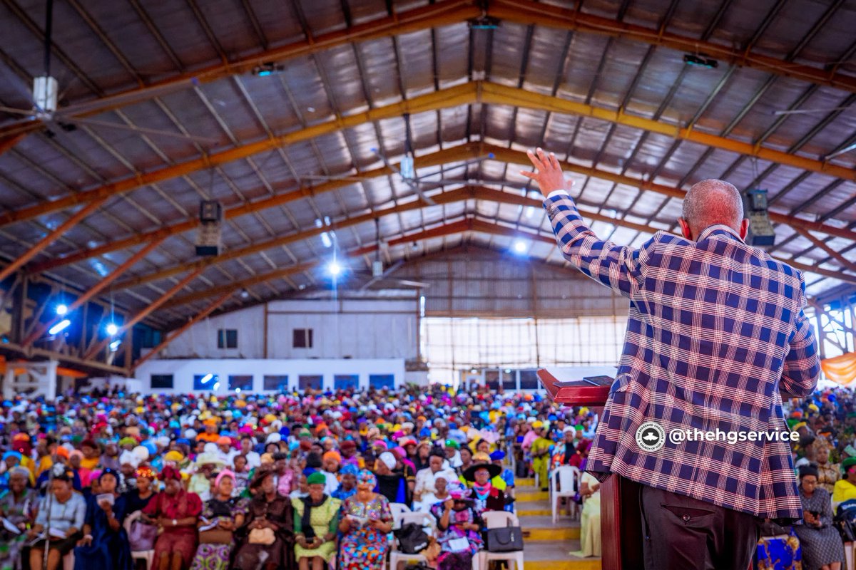 TheHGService's tweet photo. The largest Church Choir in the world - the R.C.C.G. National Mass Choir - gathered for their Final Convention Rehearsals with the General Overseer, on Sunday, 2nd August 2026, at the Redemption City.

#MountainMovers https://t.co/oZjLVIZKpX