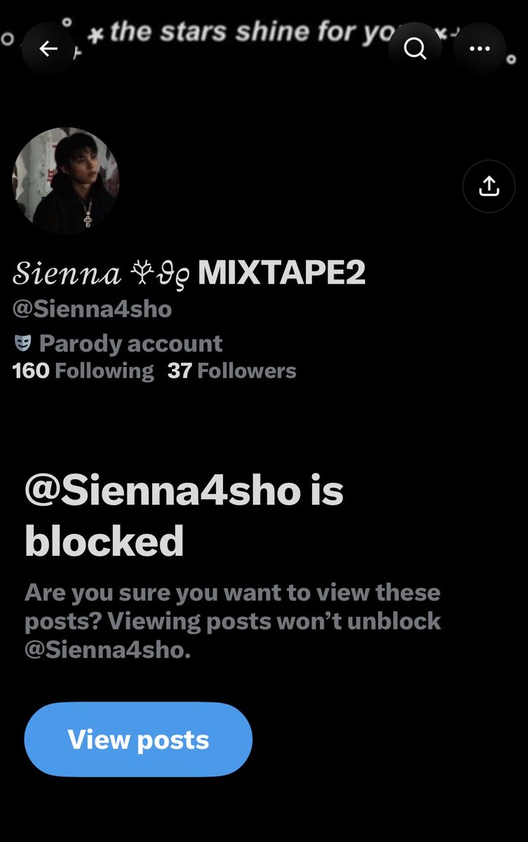 hannischaerries's tweet photo. Why is this “shottie” set up account still up? Like no shade some of my oomfs are still following this bitch. Can we mass report or smth cuz she stay setting up lngshot https://t.co/WbrH7kwXyz