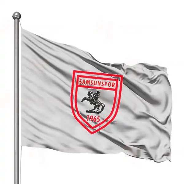 YY_Samsun's tweet photo. "SEVGİLİ SAMSUNSPORLULAR, HERKESİN GÖNLÜ RAHAT OLSUN!"

8 yıl önce göreve geldiğimizden beri hayal olarak görülen pek çok hedefi birer birer gerçeğe dönüştürdüğümüz için kendimle ve icra kurulu ekibimle gurur duyuyorum. Artık hedefler ve beklentiler çok daha farklı boyutlara ve çok üst seviyelere çıktı ve de çıkmaya devam edecektir.

“Bundan sonra da aynı kararlılıkla, aynı inançla ve aynı cesaretle yürümeye devam edeceğiz. Herkesin gönlü rahat olsun. Herkesin gurur duyacağı, çocuklarına gururla anlatacağı, bu şehrin çocukları şehrinin takımı ile gurur duyup Türkiye'nin yada dünyanın neresinde olursa olsun göğsünü gere gere 'Ben iyi ki Samsunsporluyum' diyeceği yarınlar için ben ve ekibim canla başla çalışmaya devam edeceğiz."

Samsunspor'un büyüklüğü artık sadece ligde kazandığı veya kazanacağı maçlarla ve skorlarla  anlatılmamalı! Artık kupaları kazanma ve Avrupa'ya gitme dönemi başlamıştır. Çünkü benim önderliğimde son dönemde yapmış olduğumuz radikal yatırımlarla ve kararlarla artık "Samsunspor" demek:

* Daima mahalle aralarında top koşturan çocukların hayali olmasıdır; 

* Sabahın ilk ışığında işine giden emekçinin, çalışanların, balıkçıların duasıdır; 

* Gurbette kırmızı-beyaz formasını giyip ve atkısını omzuna alan her Samsunlunun memleket hasretidir; 

* Haksızlık karşısında boyun eğmeyip dik duran, emeğe inanan, kendine ve öz kaynaklarına güvenen ve ne olursa olsun mücadeleden vazgeçmeyen bir karakterin adıdır.

#Samsunspor