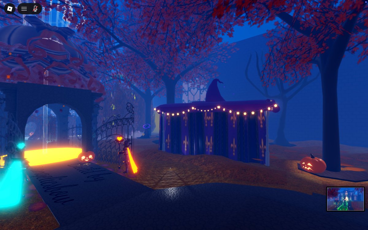 RHValkyriesNews's tweet photo. In-game decorating my player realm! 🧡

Realm: [EVENINGFALL!] Campus 5!
I'll be in-game decorating and chatting with you :D 🎃 https://t.co/UY7OtSMVdW