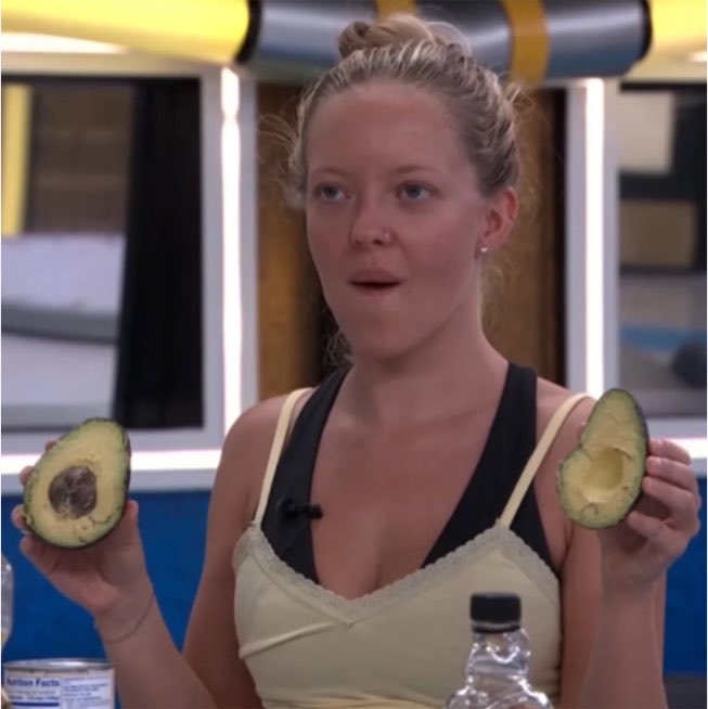 TheBigBroTea's tweet photo. Who are we voting to get the BB Time Capsule this week? #bb28 https://t.co/fmUPyQAHFI