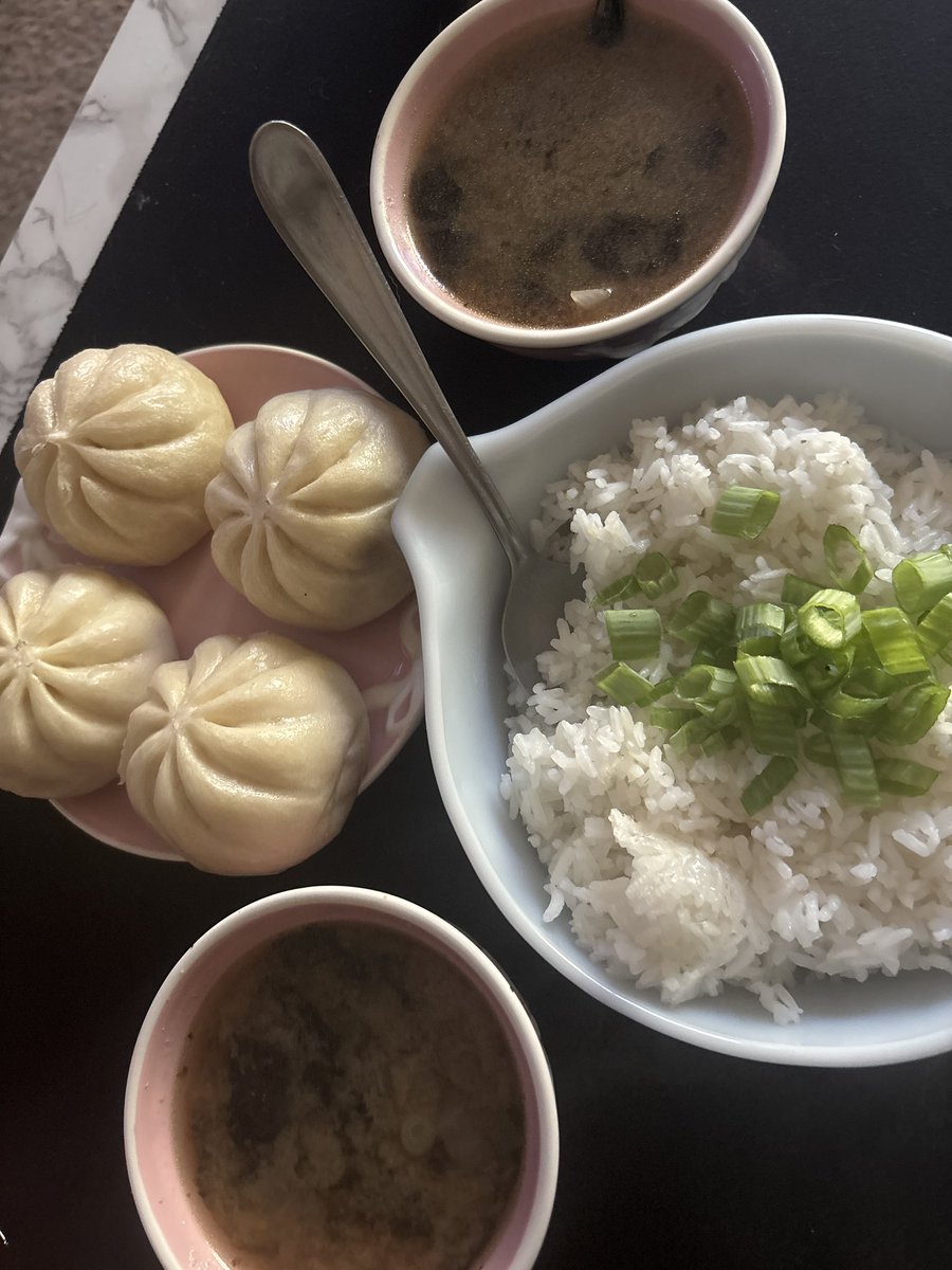 MokiMetalVT's tweet photo. More yummy
The dumplings were…interesting😅 https://t.co/zVLj0AE0IX
