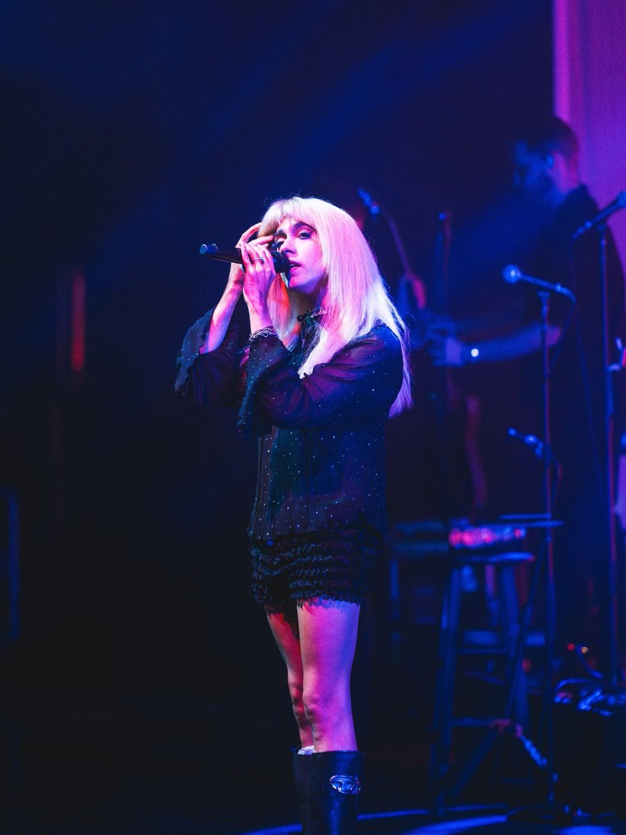 MeadowBrookAmp's tweet photo. Last night was First Class with @RKSBandOfficial and @spacey__jane 🤩

📸 : Jacob Giampa https://t.co/73QEOT8kCw