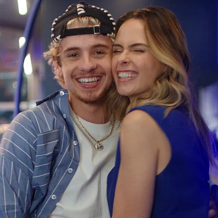 centralreality's tweet photo. DO BBB PRA VIDA! Ana Paula Renault e Juliano Floss escolhem Goiânia para receber os apartamentos conquistados durante o BBB 26. https://t.co/jFoF677NFj