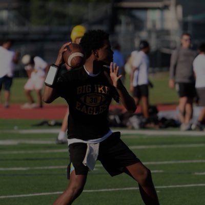 sirkingcarr's tweet photo. #NewProfilePic https://t.co/cJeFVRRNrF