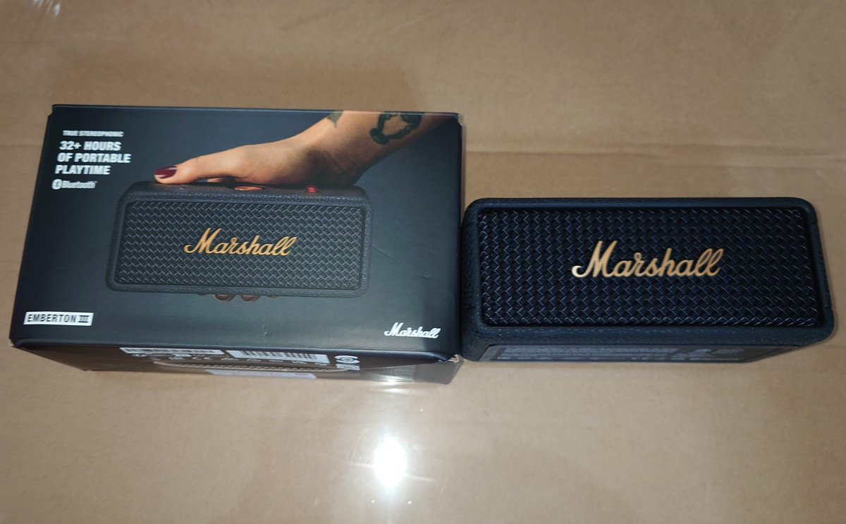 yasu86860102's tweet photo. 部屋にオシャレなスピーカーが欲しくて購入✨️
Marshall Emberton III🔊
音も良い☺️
デザイン性も良くてカッコいい♪
インテリアとしても目で楽しめますね! https://t.co/AHFDBmceDu